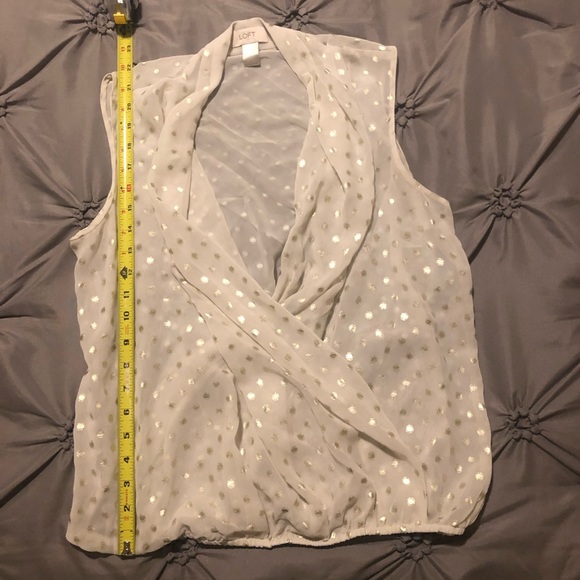 2/ $10 White top with gold polkadots - Picture 5 of 6